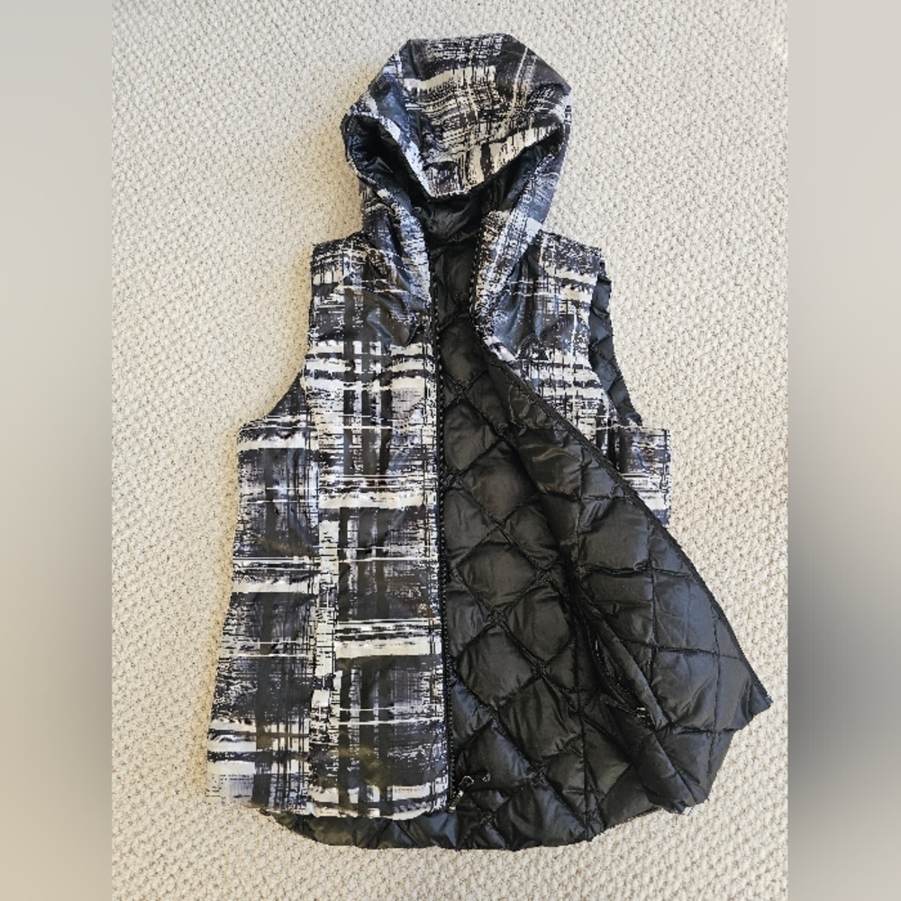 Gerry Reversible Duck Down Quilted Hooded Vest Small Black Gray